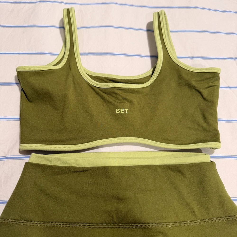 Set Active Green Two-Tone Formcloud - image 2